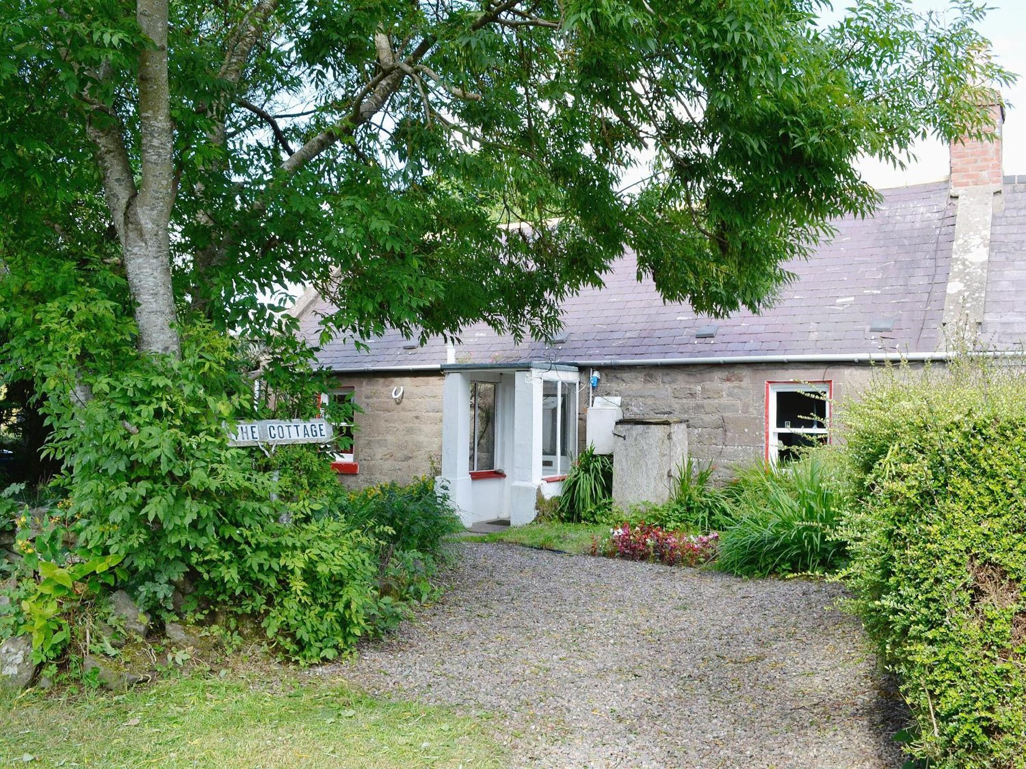 The Cottage Saint Cyrus Kültér fotó